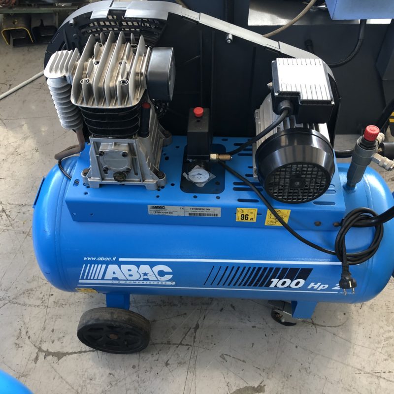 Compressore d`aria a cinghia Blu Line ABAC 100 l 2 hp lubrificato (0)